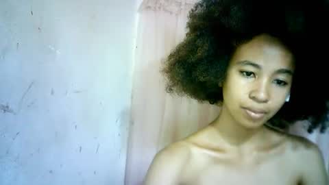 xenna610827 online show from 02.11.25