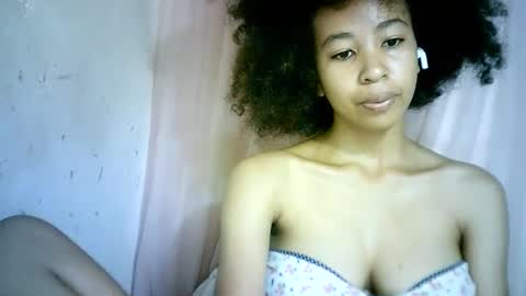 xenna610827 online show from 02.12.25