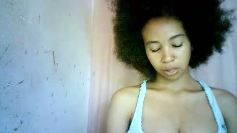 xenna610827 online show from 02.27.25