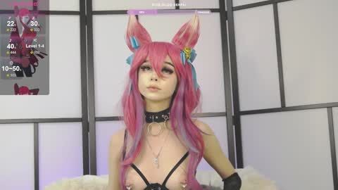 Snapshot of xenomy chatting on 01.05.25 xenomy online show from 01.05.25
