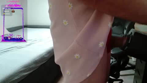 Snapshot of xfrenchmenx chatting on 09.10.25 Christian online show from 09.10.25