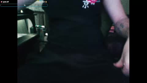 Snapshot of xgirthonlyx chatting on 09.22.25 xgirthonlyx online show from 09.22.25