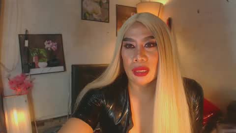 Snapshot of xhardcock2playx chatting on 12.05.24 GODDESS KRISTEL online show from 12.05.24