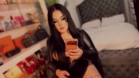 GODDESSS LEXII online show from 01.15.26