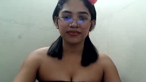 xiaomeee online show from 10.25.25