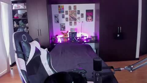 xIce Boy online show from 03.27.26