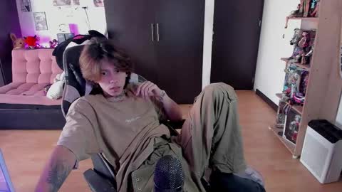 Snapshot of xice_boy chatting on 05.20.26 xIce Boy online show from 05.20.26