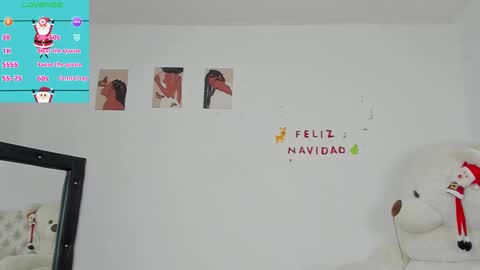 Snapshot of ximena_roldan chatting on 12.30.24 Xime online show from 12.30.24