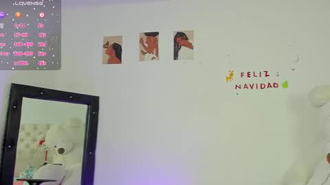 Snapshot of ximena_roldan chatting on 01.03.25 Xime online show from 01.03.25