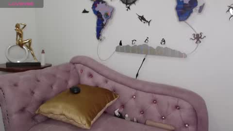 ximena suarez online show from 12.24.24