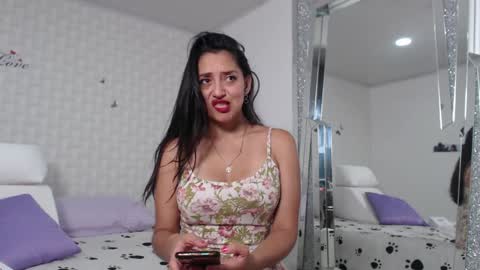 ximena suarez online show from 02.01.25