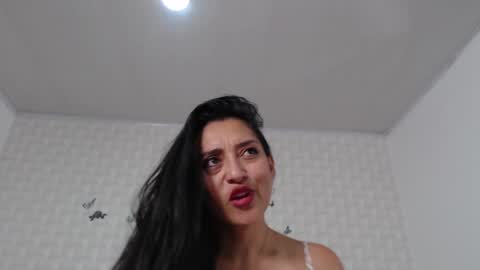 ximena suarez online show from 02.01.25