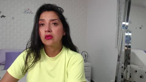 ximena suarez online show from 02.19.25