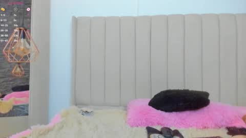 xiomara_cortes online show from 10.09.25