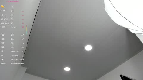 Xiomy online show from 09.26.25