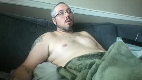 Snapshot of xiuhollywood chatting on 03.11.25 Xiu Hollywood online show from 03.11.25