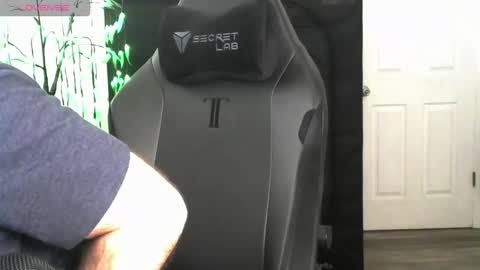 Snapshot of xjohnniex77 chatting on 02.13.26 MrSlowBurn77 online show from 02.13.26