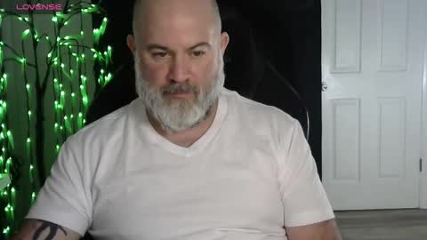 Snapshot of xjohnniex77 chatting on 02.22.26 MrSlowBurn77 online show from 02.22.26