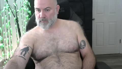 Snapshot of xjohnniex77 chatting on 03.25.26 MrSlowBurn77 online show from 03.25.26