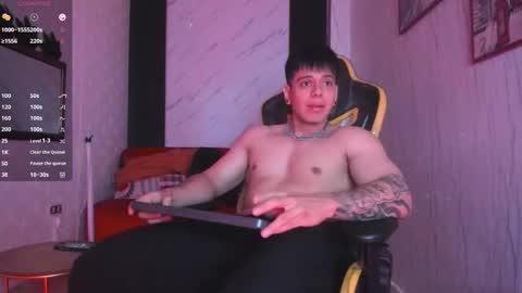 Snapshot of xkevyn chatting on 09.30.25 online show from 09.30.25