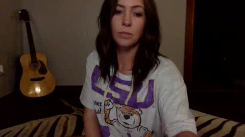 xLacyy online show from 09.26.25