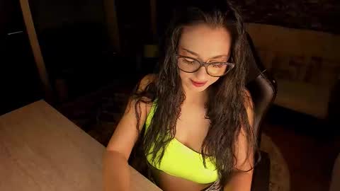 Lara online show from 02.19.26