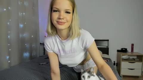 Chloe online show from 11.26.25