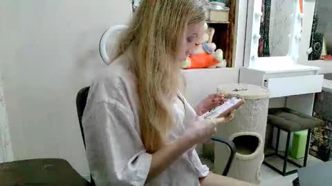 Snapshot of xmilagrosxs chatting on 05.12.26 xMilagrosxs online show from 05.12.26