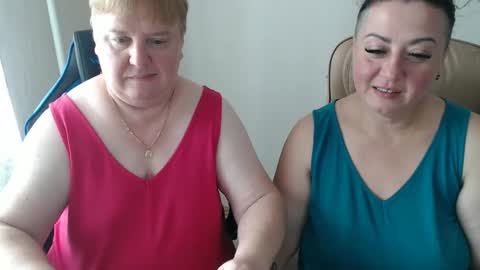 XMollyJaneX online show from 09.13.25