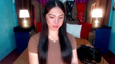 Hailey online show from 02.02.25