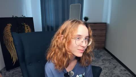 Kylie  online show from 09.18.25