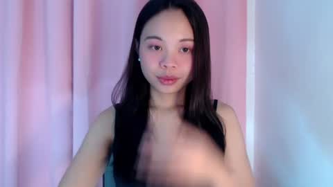 Snapshot of xo_worth_it chatting on 06.13.26 nathalie online show from 06.13.26