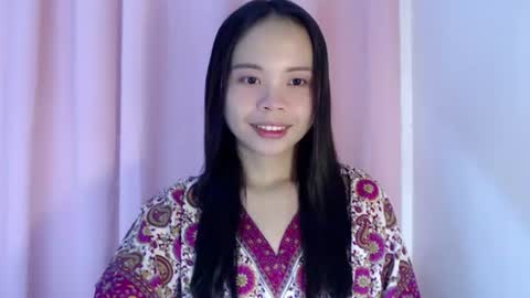 Snapshot of xo_worth_it chatting on 06.14.26 nathalie online show from 06.14.26