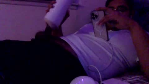 Alejandro FullMoon online show from 02.14.25