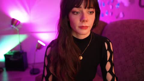 Bella Bondai online show from 12.07.24