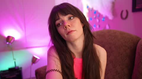 Bella Bondai online show from 12.08.24