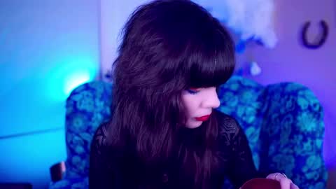 Snapshot of xobondaixo chatting on 09.30.25 Bella Bondai online show from 09.30.25