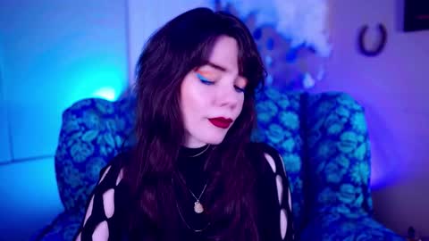 Snapshot of xobondaixo chatting on 10.10.25 Bella Bondai online show from 10.10.25