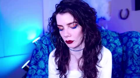 Bella Bondai online show from 02.08.26