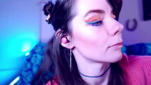 Bella Bondai online show from 02.20.26