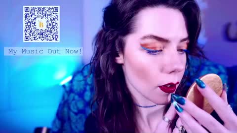 Bella Bondai online show from 04.20.26