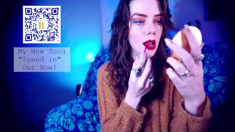Snapshot of xobondaixo chatting on 05.10.26 Bella Bondai online show from 05.10.26