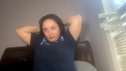 Snapshot of xocrybaby chatting on 12.09.24 xocrybaby online show from 12.09.24