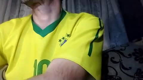 Snapshot of xploid1982 chatting on 09.23.25 xploid1982 online show from 09.23.25