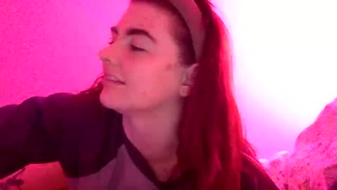 CHERRY online show from 10.27.25