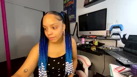 xStarGazingx online show from 03.02.26