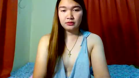 Snapshot of xsweetiemajax chatting on 12.03.24 HI IM PAULINE online show from 12.03.24