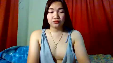 Snapshot of xsweetiemajax chatting on 01.31.25 HI IM PAULINE online show from 01.31.25