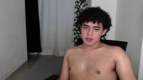 Snapshot of xtranherr chatting on 12.29.24 xtranherr online show from 12.29.24