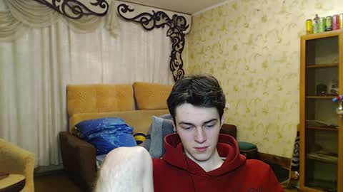 Snapshot of xtraqqq chatting on 12.20.24 traqqq online show from 12.20.24